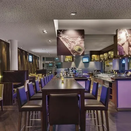 林茨万怡酒店 酒店