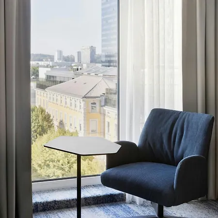 Courtyard By Marriott 4*