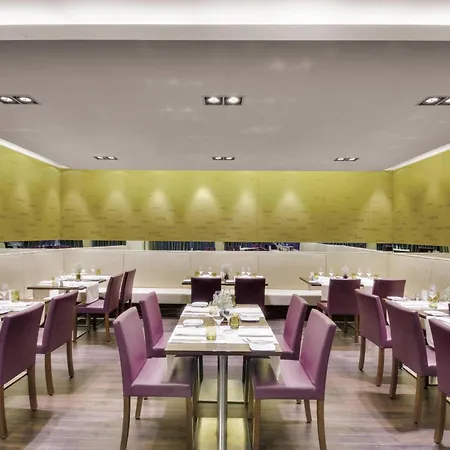 Courtyard By Marriott 4*