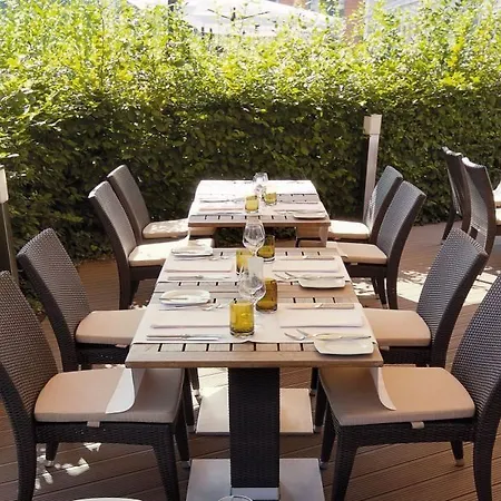 Hotel Courtyard By Marriott