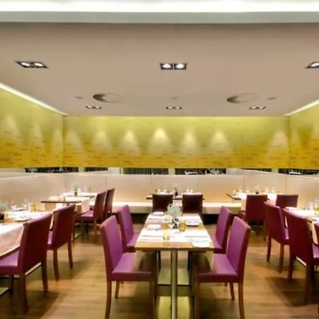 Courtyard By Marriott 4*