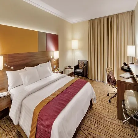 Courtyard By Marriott Linz