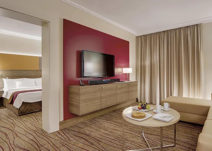 Courtyard By Marriott Linz