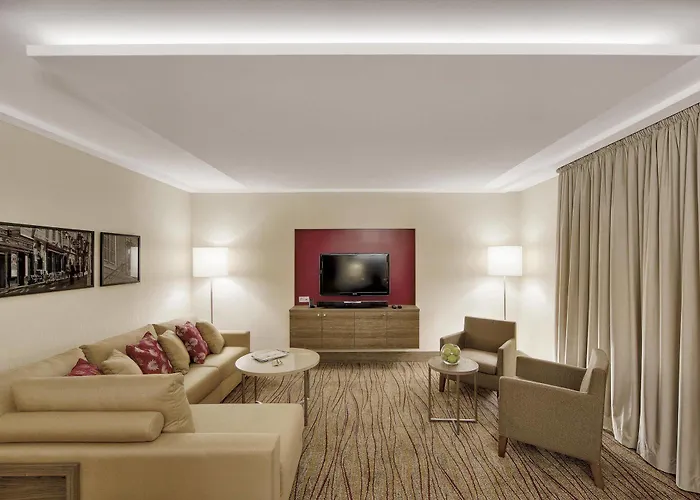 Courtyard By Marriott