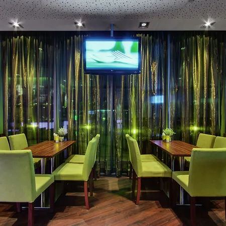 Hotel Courtyard By Marriott Linec