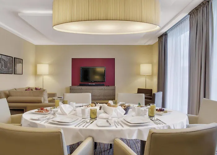 Courtyard By Marriott